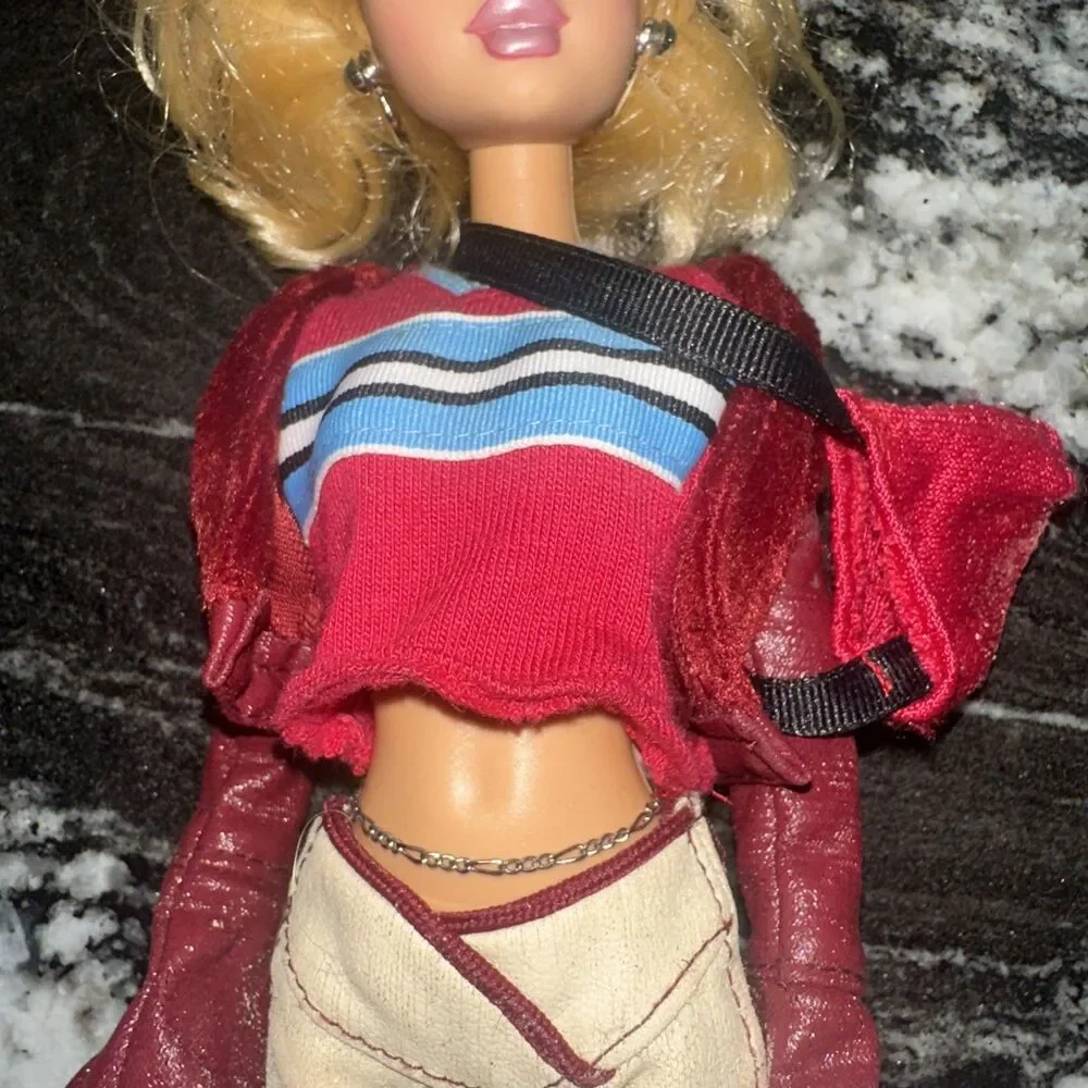 1999 Barbie My Scene Kennedy Wave 1 First Edition Doll